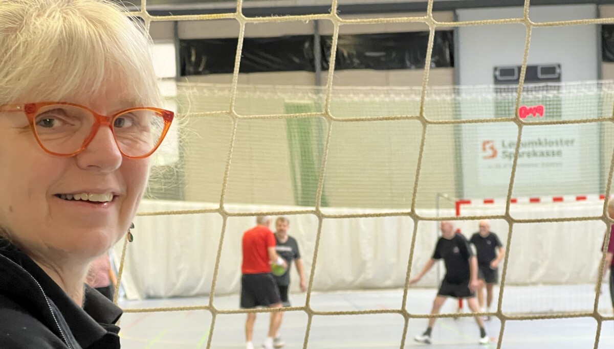 From Walking Pace to a Grand Gymnastics Show: A Look Behind the Scenes in ...