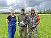 Drohnenpilot Philip rettet Kitze vor der Mähmaschine – Landwirtin Hella ...
