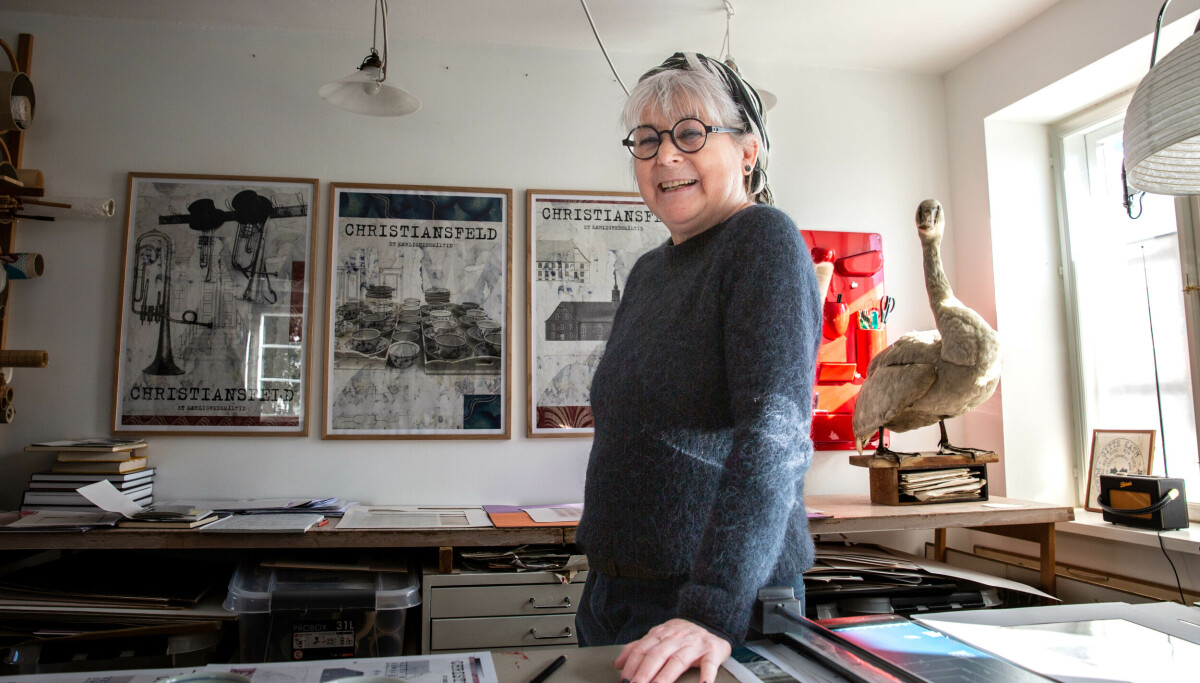 Gitte Kath puts the finishing touches